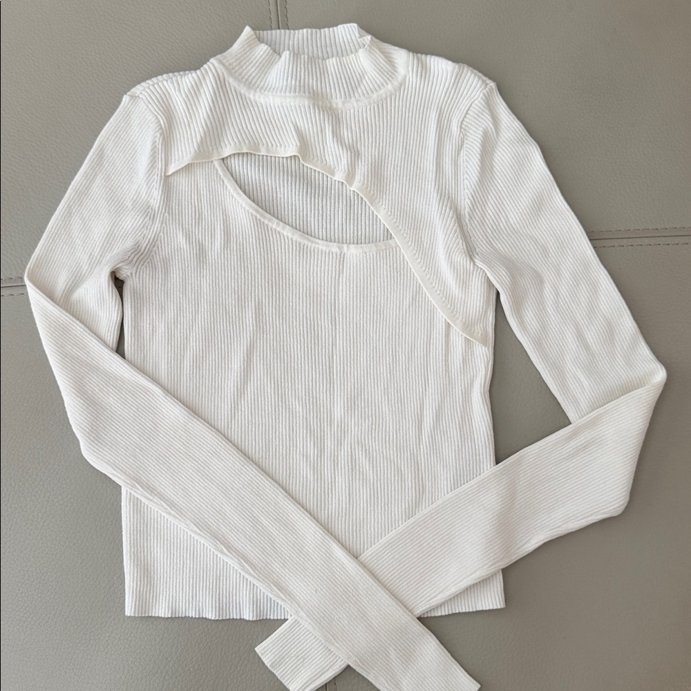 Zara Women's White Long Sleeve with Sexy Holiday Cut Out Top
